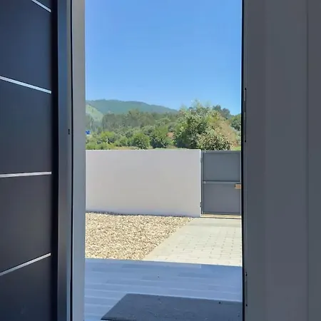 بيت للعطل Modern Near *